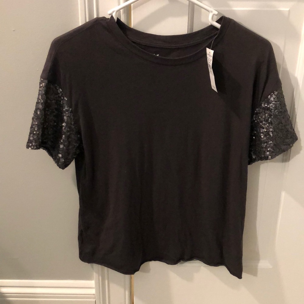 Gray sequin sleeve shirt